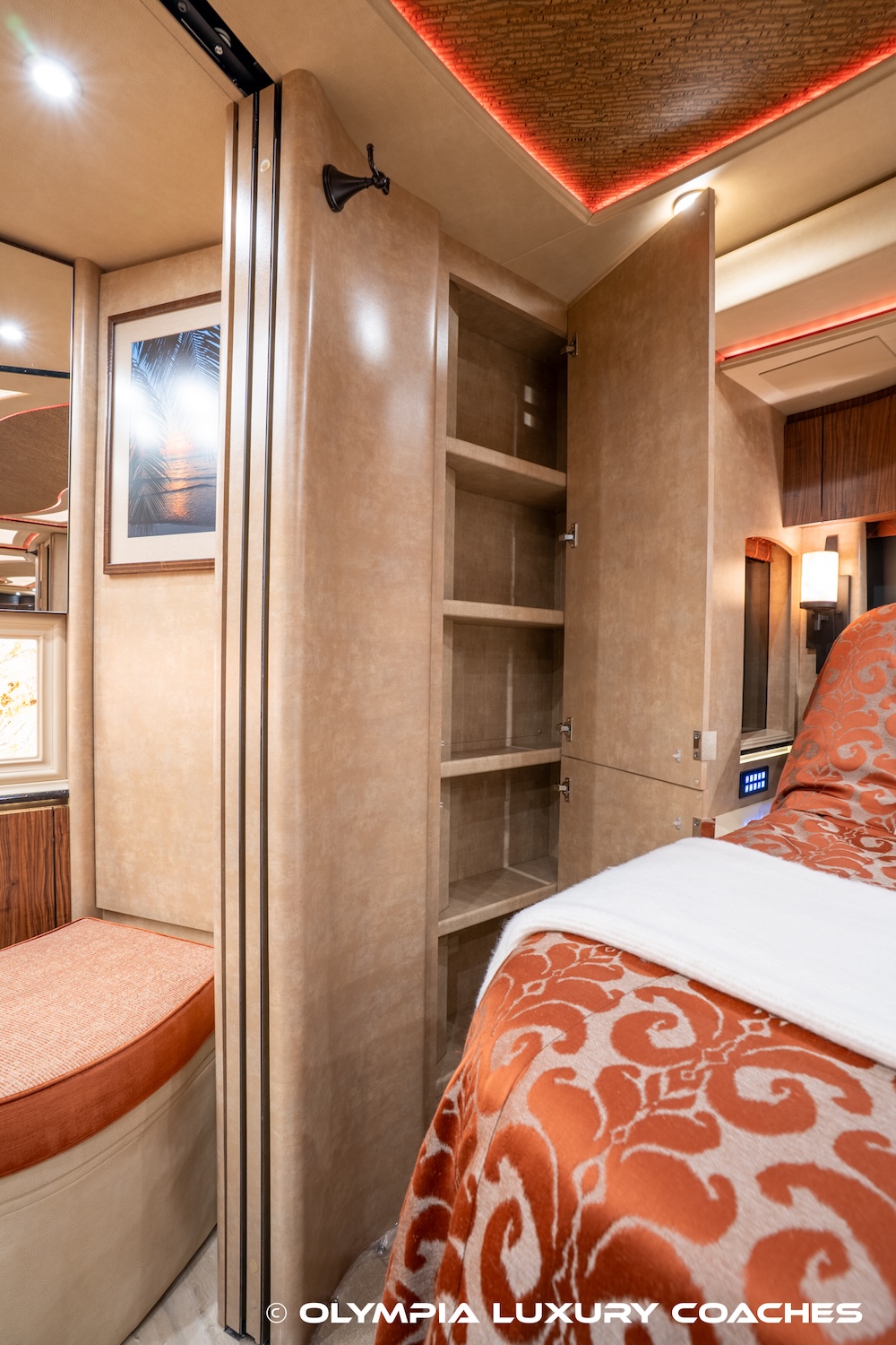 2019 Prevost Marathon  H3-45 For Sale