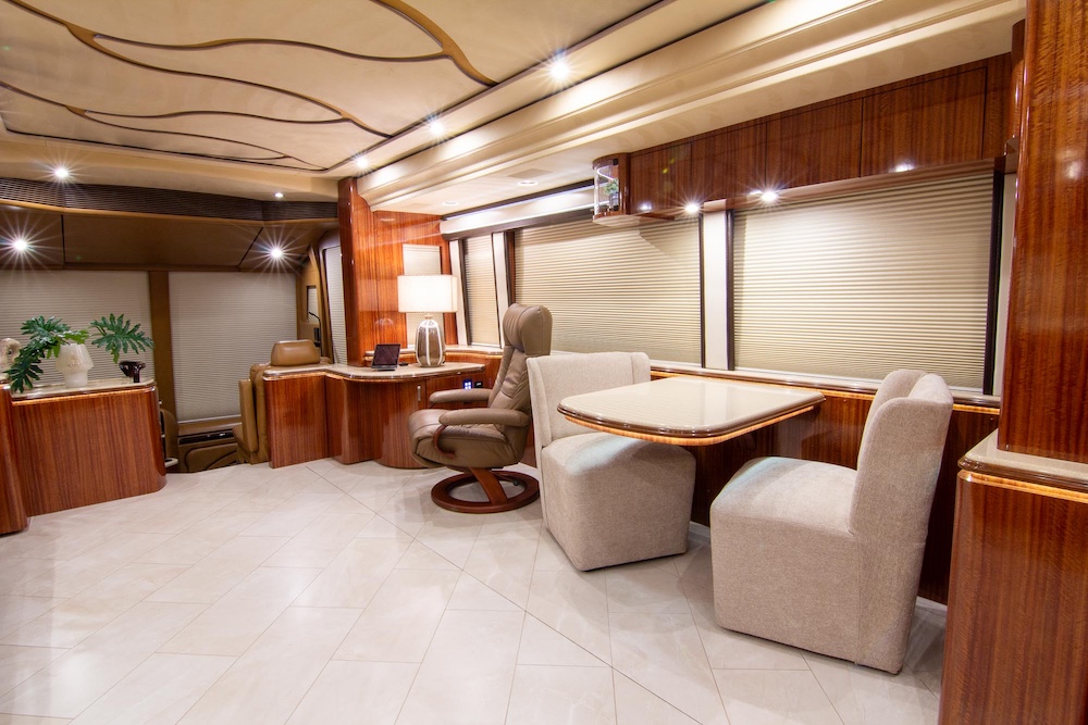 2010 Prevost Marathon H3-45 For Sale