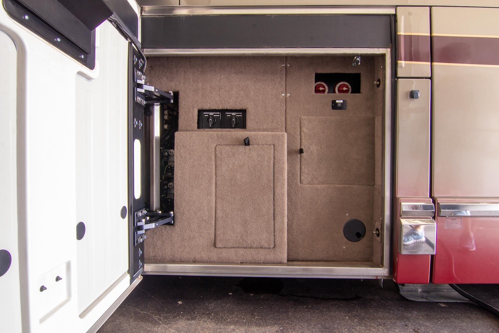 2010 Prevost Marathon H3-45 For Sale