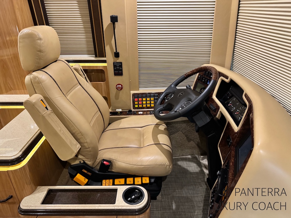 2010 Prevost Marathon XLII For Sale