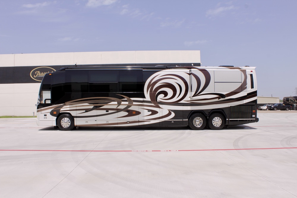 2010 Prevost Millennium H3-45 For Sale