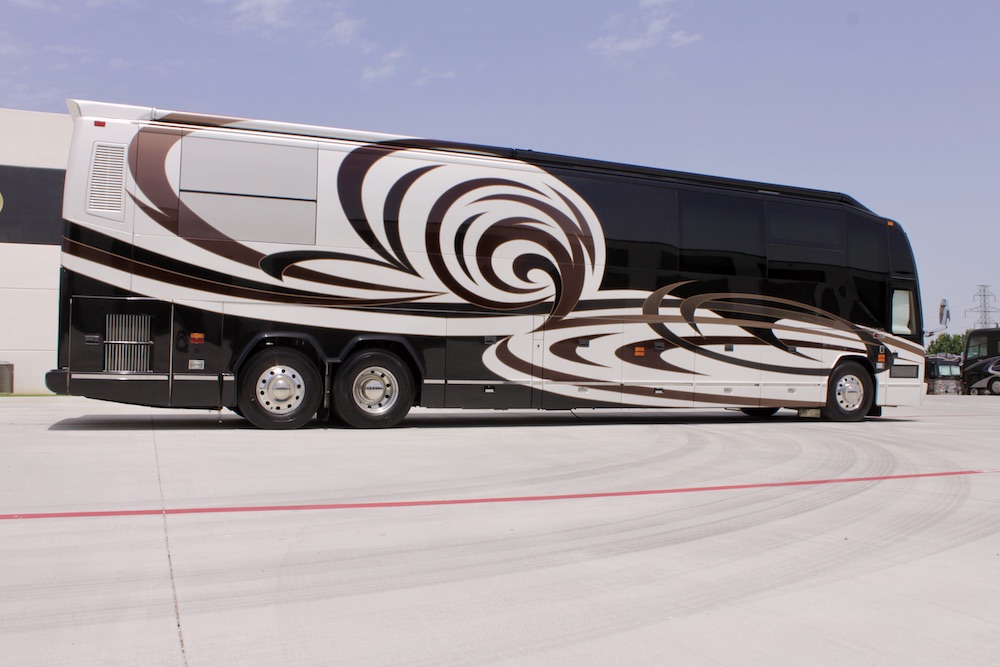 2010 Prevost Millennium H3-45 For Sale