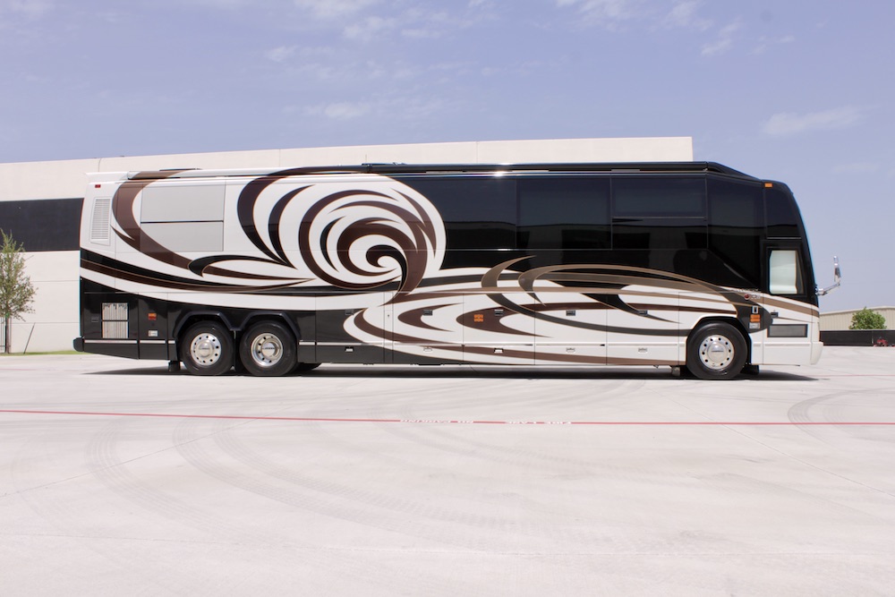 2010 Prevost Millennium H3-45 For Sale