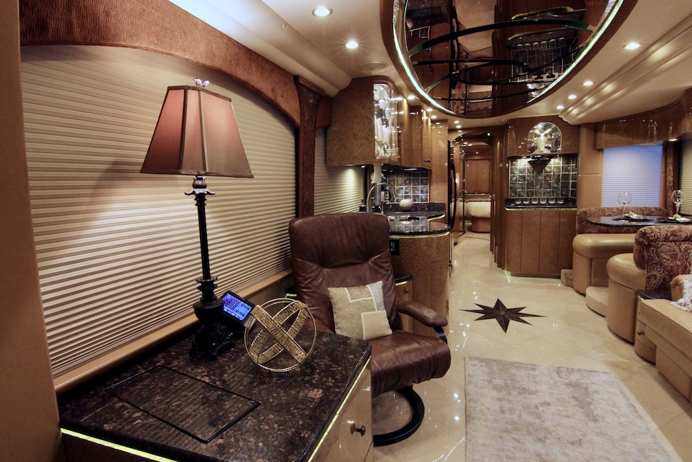 2010 Prevost Millennium H3-45 For Sale