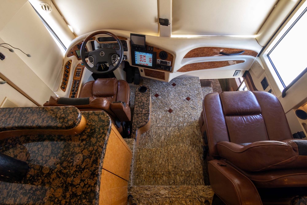 2010 Prevost Millennium H3-45 For Sale