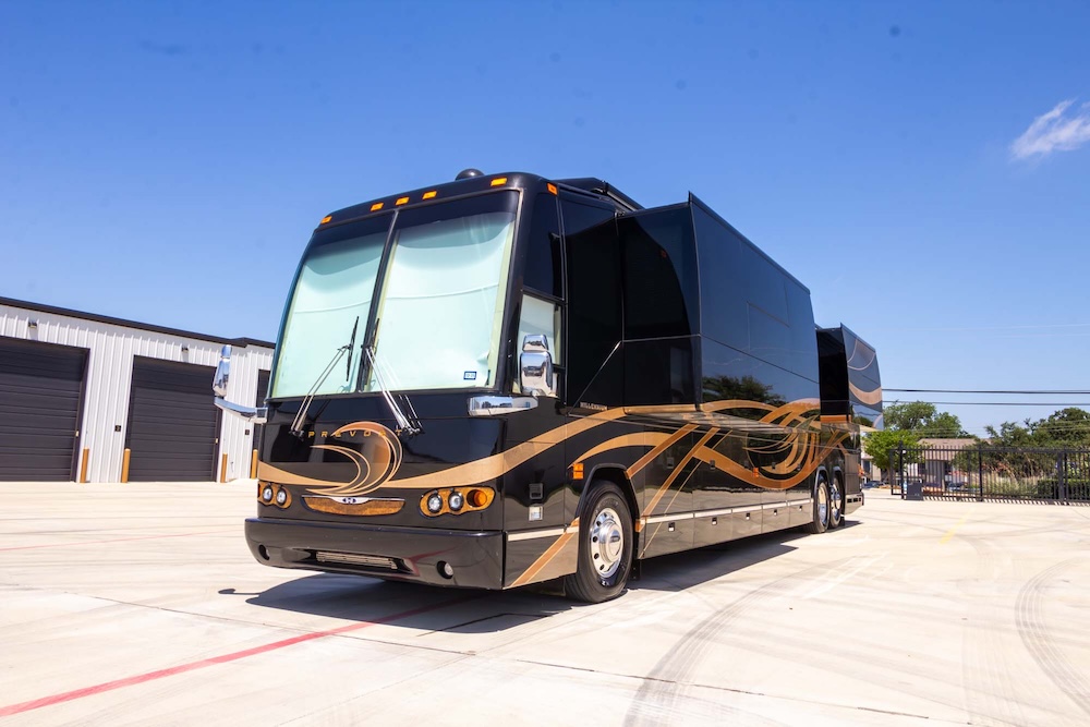 2010 Prevost Millennium H3-45 For Sale