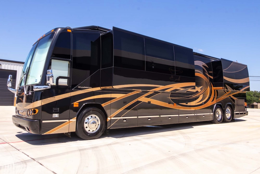 2010 Prevost Millennium H3-45 For Sale