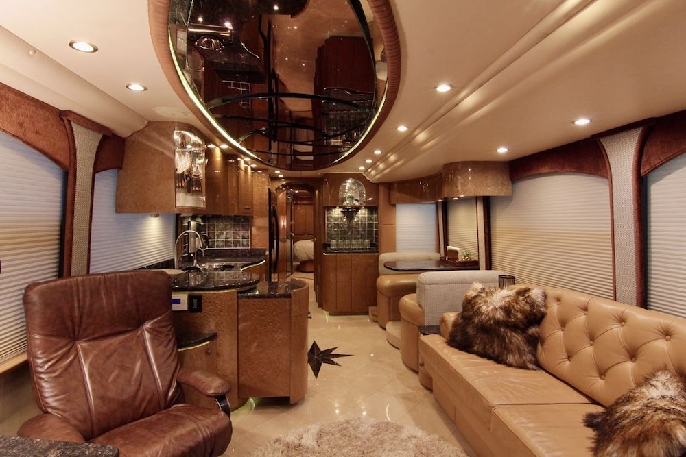 2010 Prevost Millennium H3-45 For Sale