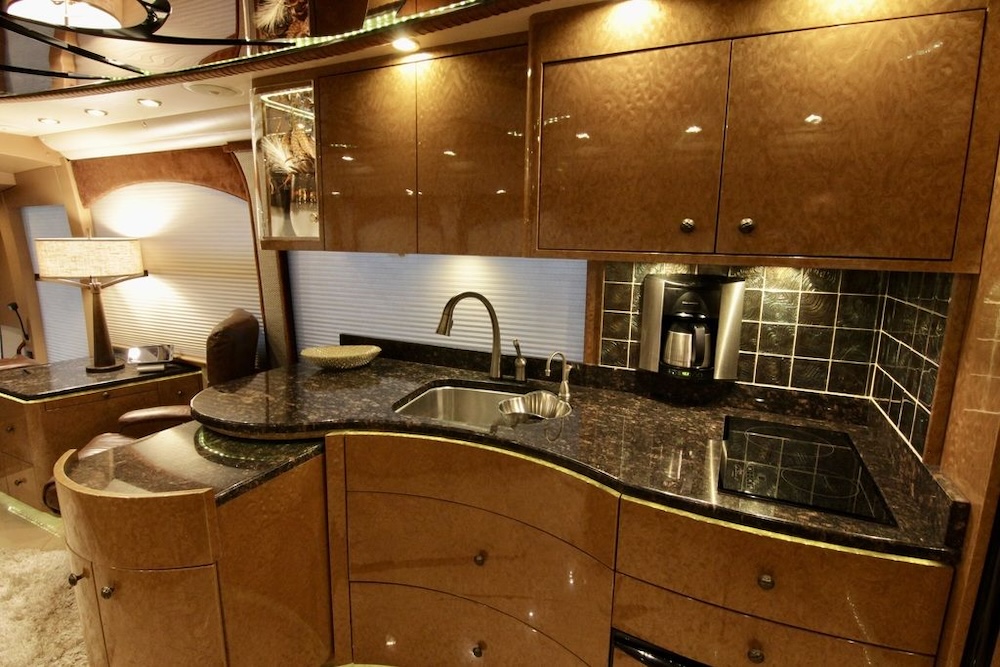 2010 Prevost Millennium H3-45 For Sale