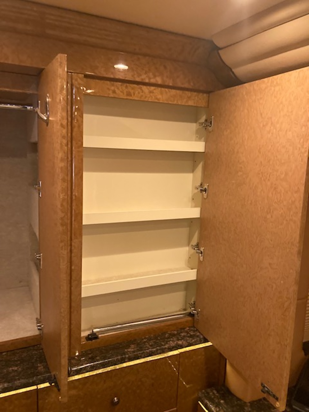 2010 Prevost Millennium H3-45 For Sale