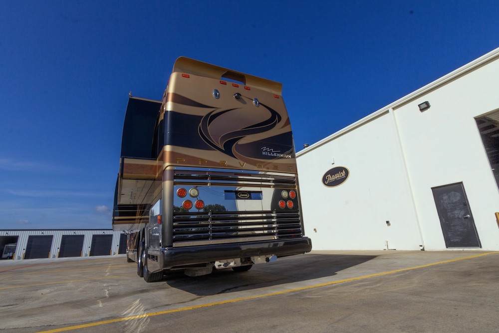 2010 Prevost Millennium H3-45 For Sale