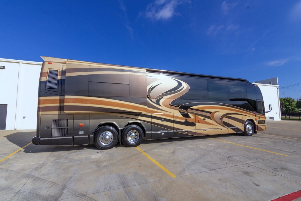 2010 Prevost Millennium H3-45 For Sale