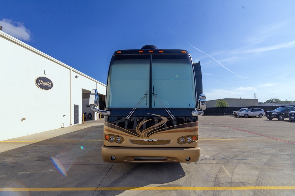 2010 Prevost Millennium H3-45 For Sale