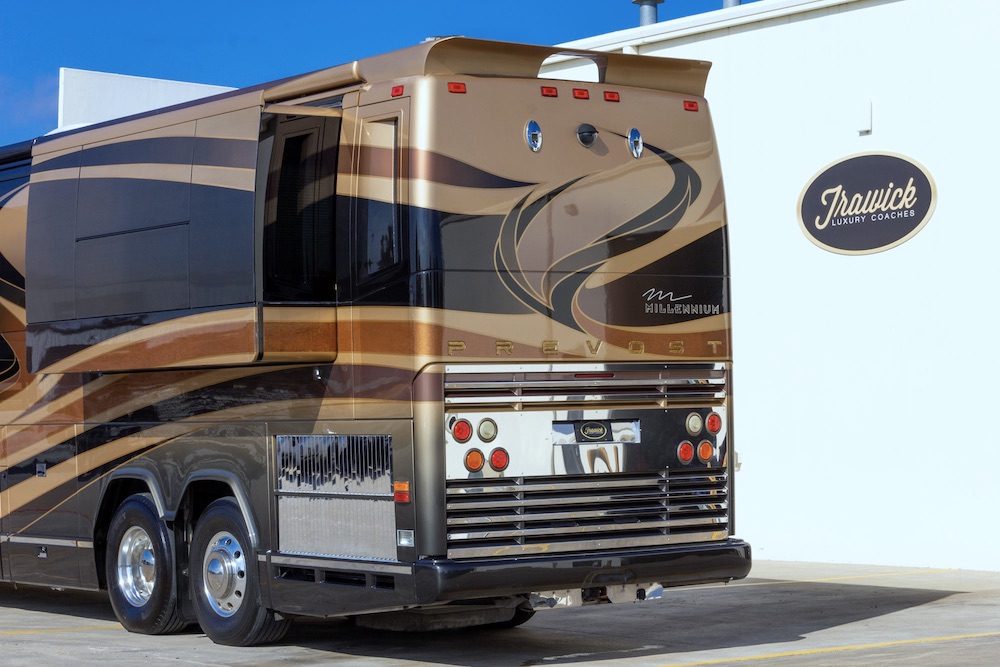 2010 Prevost Millennium H3-45 For Sale