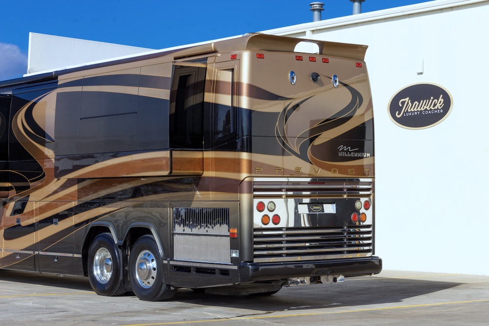 2010 Prevost Millennium H3-45 For Sale