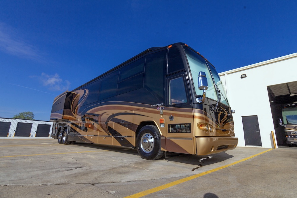 2010 Prevost Millennium H3-45 For Sale