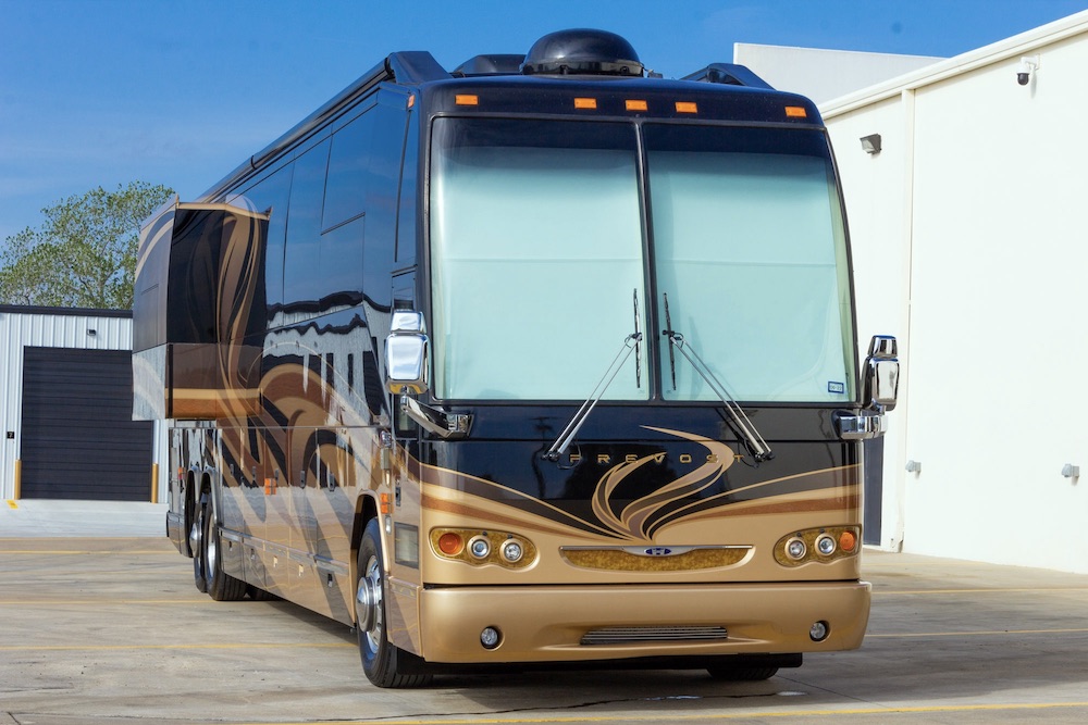 2010 Prevost Millennium H3-45 For Sale