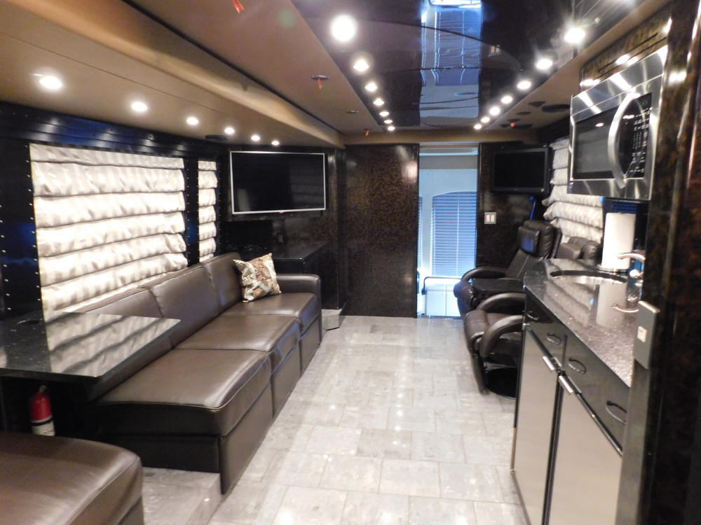 2010 Prevost Star  H3-45 For Sale