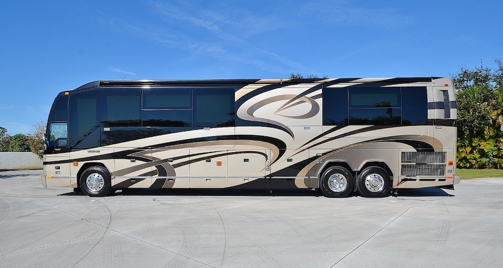 2011 Prevost Liberty H3-45 For Sale
