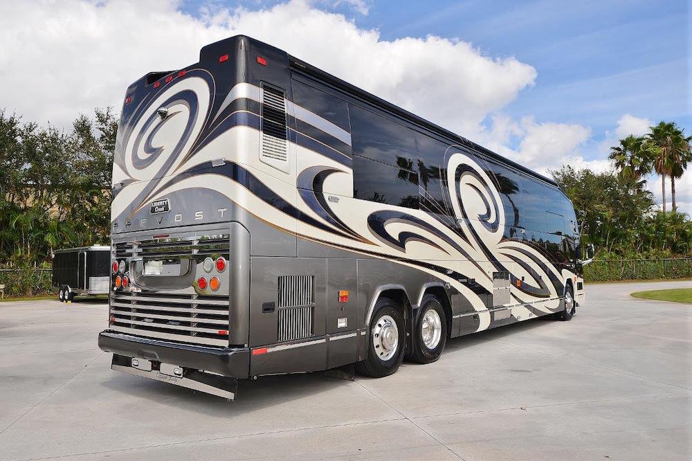 2011 Prevost Liberty H3-45 For Sale