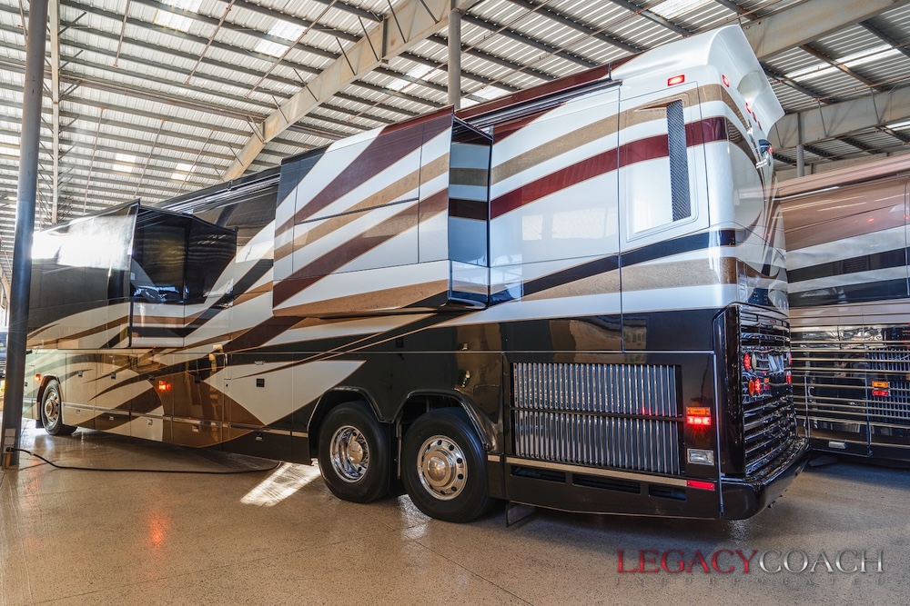 2011 Prevost Millennium H3-45 For Sale