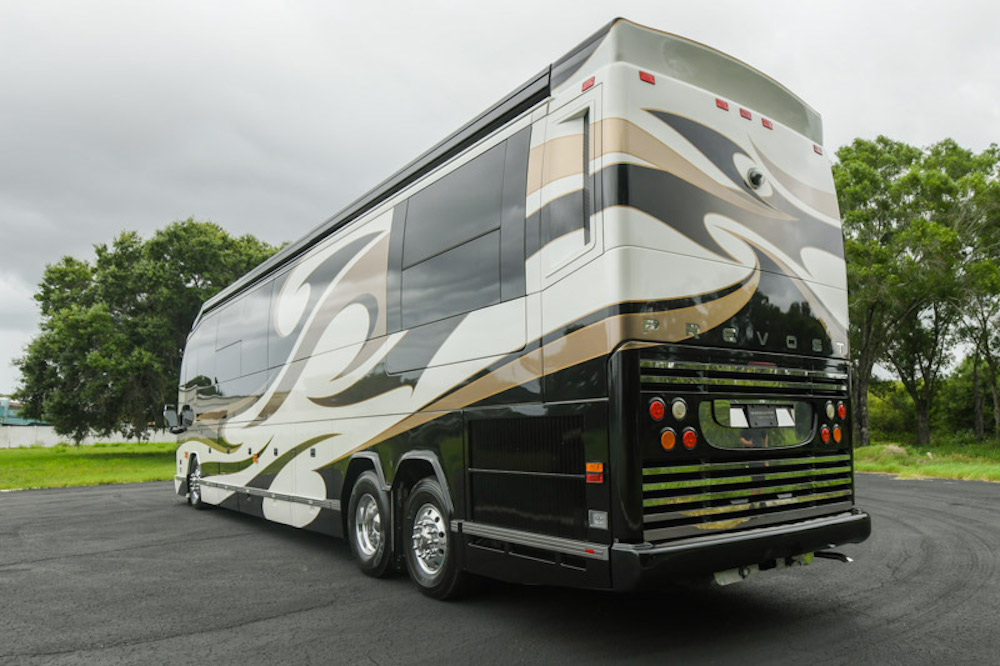 2011 Prevost Outlaw H3-45 For Sale