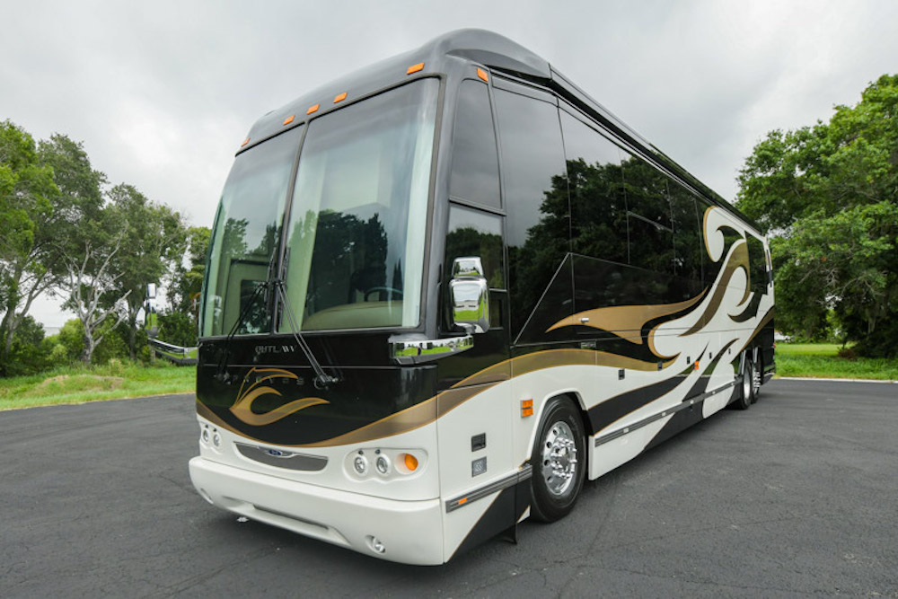 2011 Prevost Outlaw H3-45 For Sale