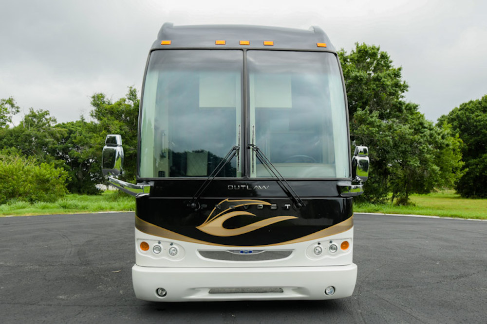 2011 Prevost Outlaw H3-45 For Sale