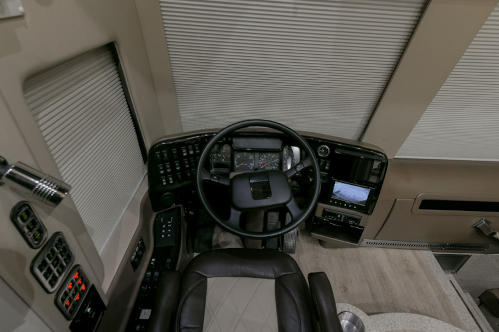 2011 Prevost Outlaw H3-45 For Sale