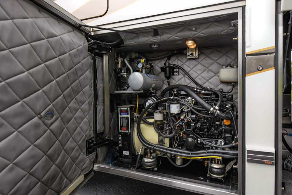 2011 Prevost Outlaw H3-45 For Sale