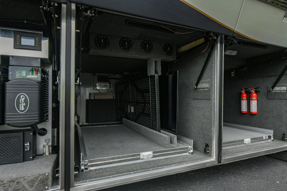 2011 Prevost Outlaw H3-45 For Sale