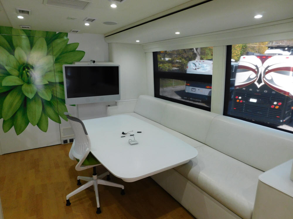 2011 Prevost  H3-45 For Sale