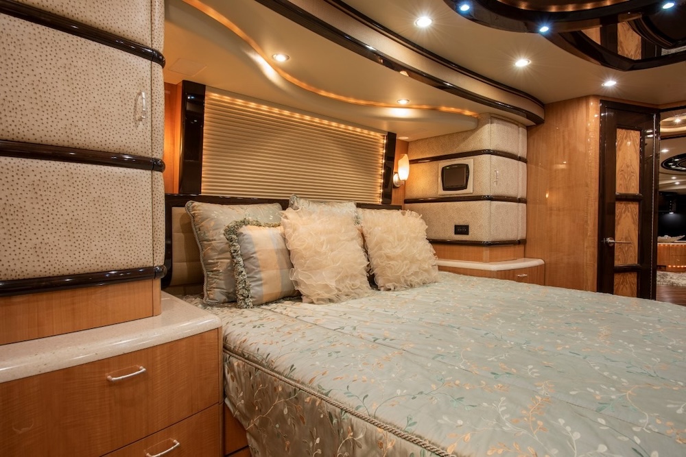2012 Prevost Liberty H3-45 For Sale