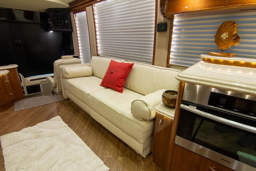 2012 Prevost Liberty H3-45 For Sale