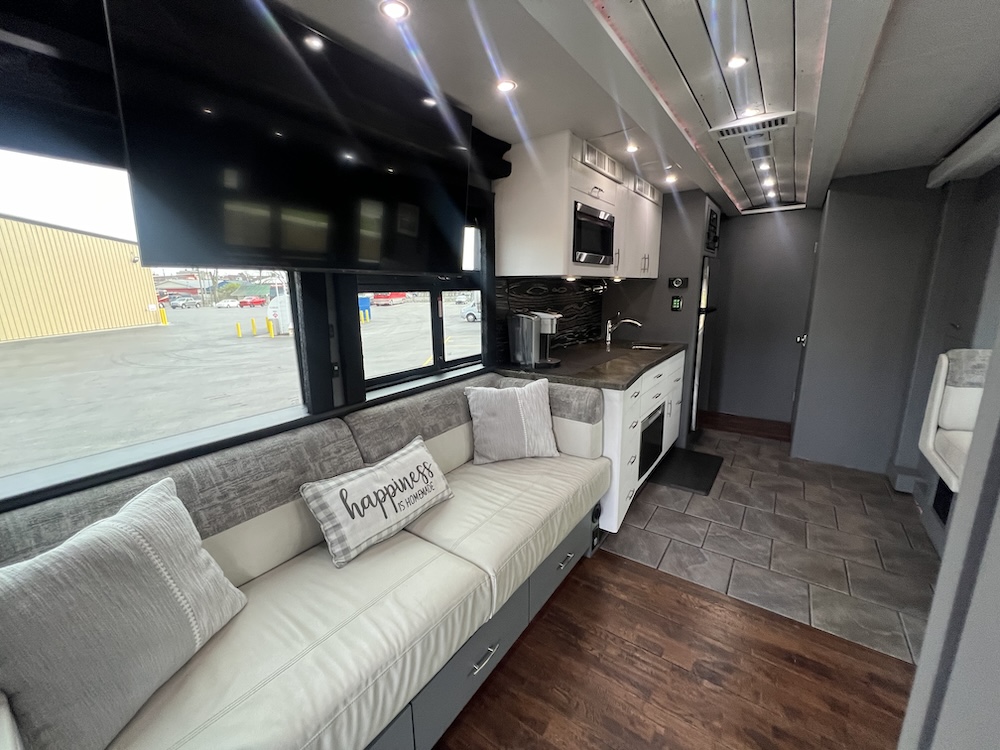 2012 Prevost  Star XLII For Sale