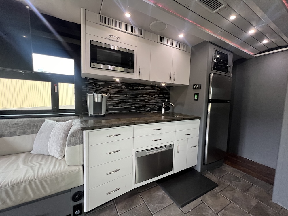 2012 Prevost  Star XLII For Sale