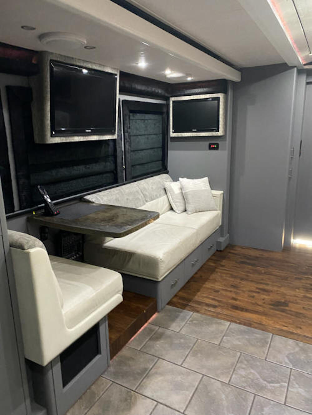 2012 Prevost XLII For Sale