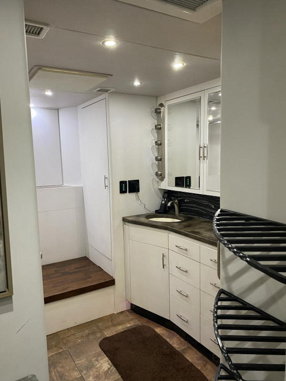 2012 Prevost Star XLII For Sale
