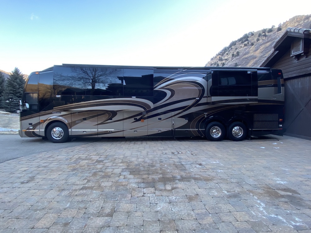 2013 Prevost Liberty  H3-45 For Sale