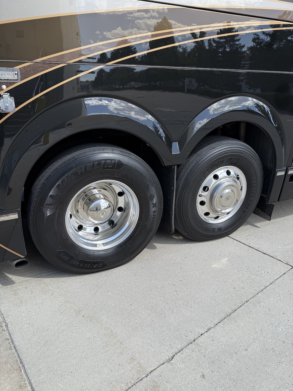 2013 Prevost Liberty  H3-45 For Sale