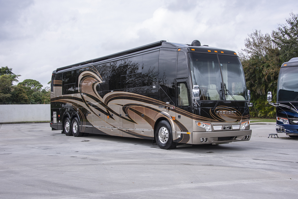 2013 Prevost Liberty H3-45 For Sale