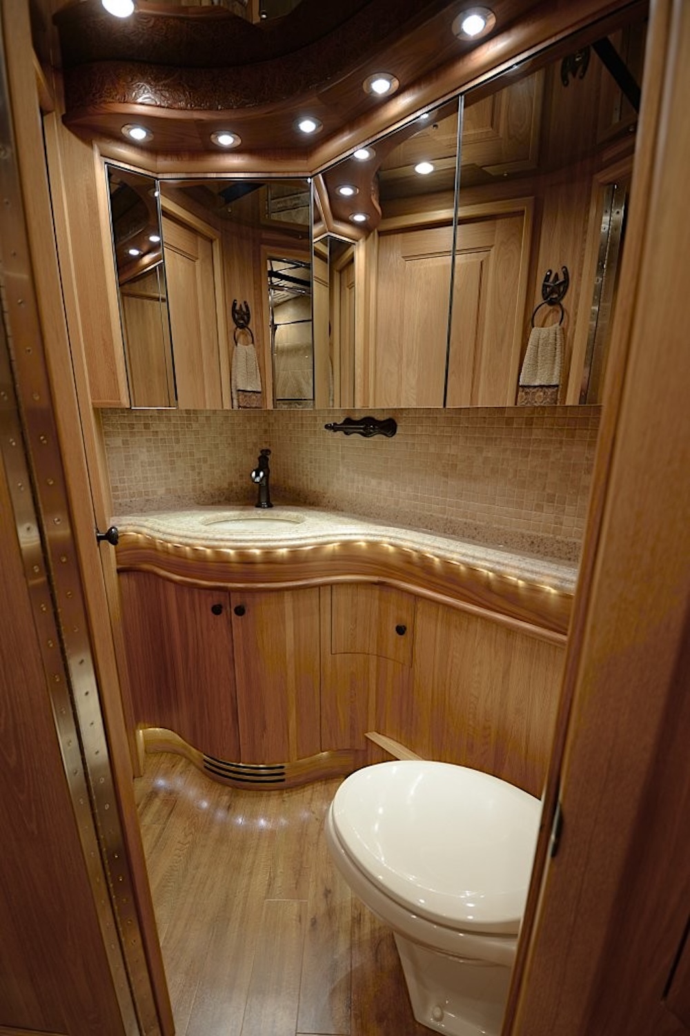 2013 Prevost Liberty H3-45 For Sale