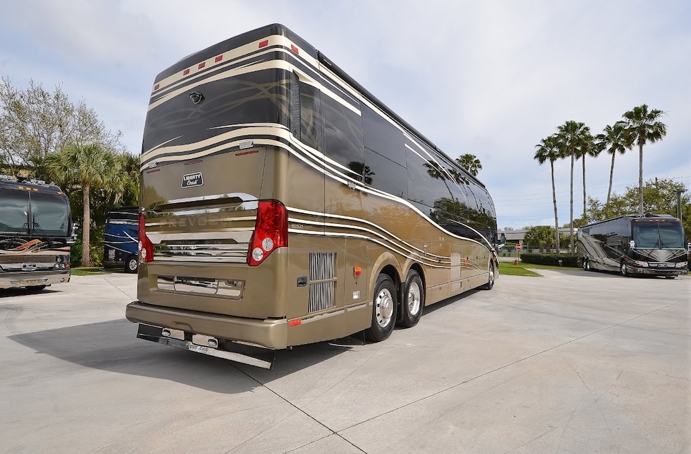 2013 Prevost Liberty H3-45 For Sale