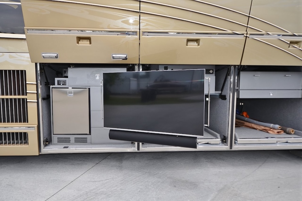 2013 Prevost Liberty H3-45 For Sale