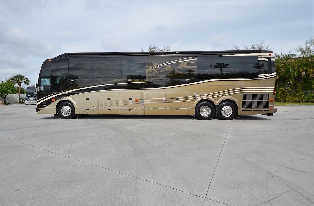 2013 Prevost Liberty H3-45 For Sale
