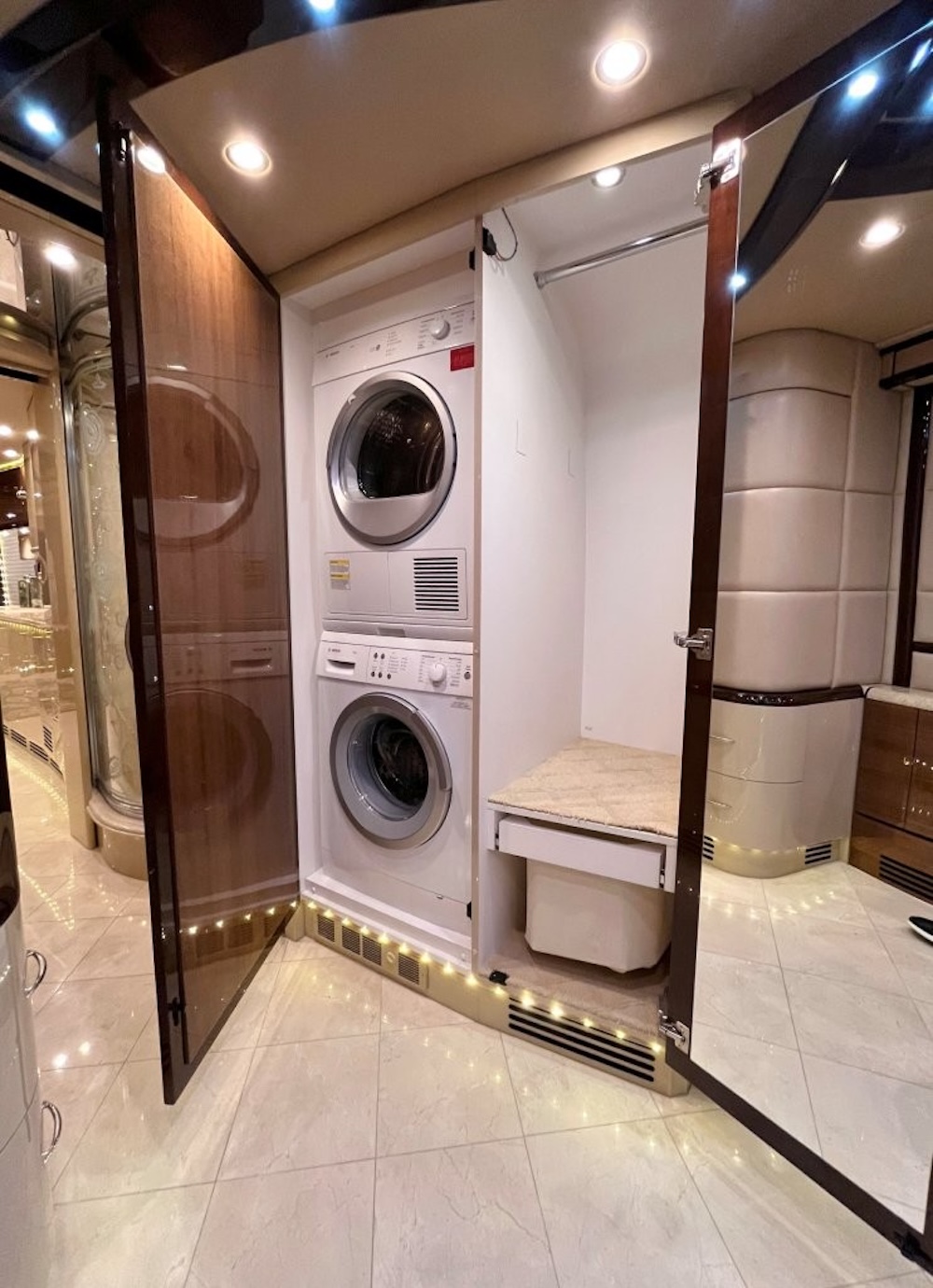 2013 Prevost Liberty H3-45 For Sale