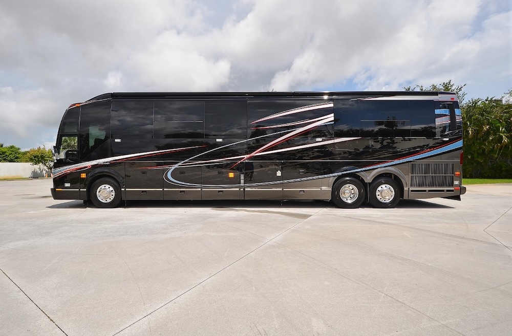 2013 Prevost Liberty H3-45 For Sale