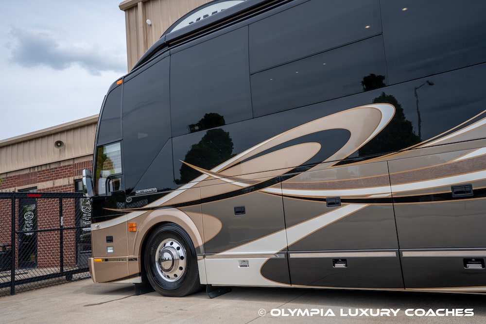 2013 Prevost Millennium H3-45 For Sale