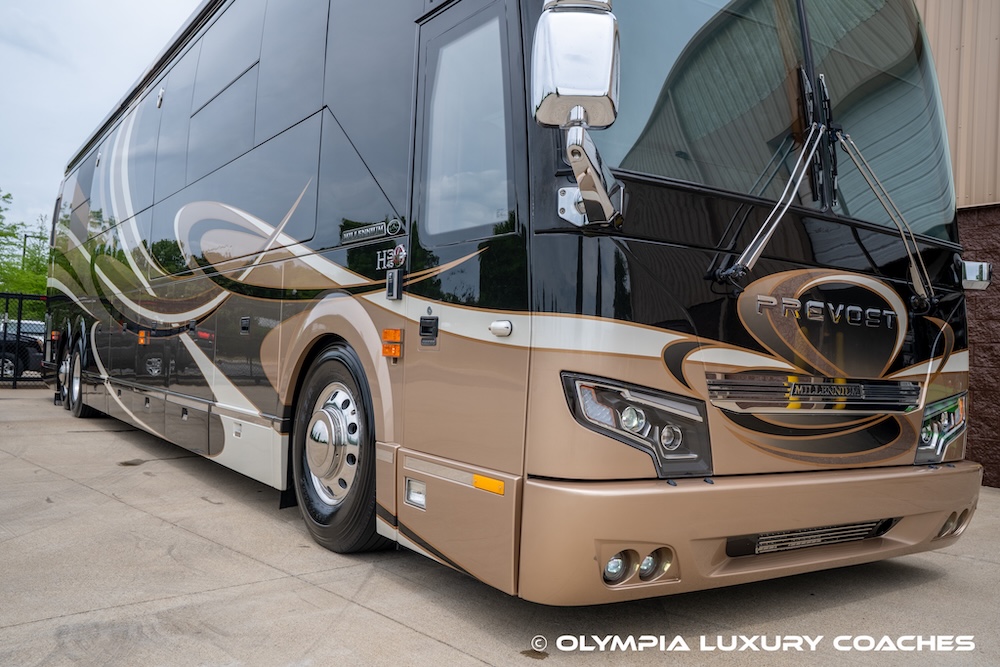 2013 Prevost Millennium H3-45 For Sale