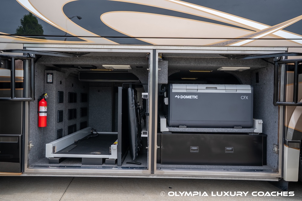 2013 Prevost Millennium H3-45 For Sale